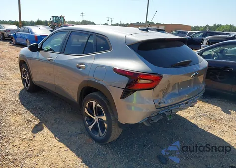 2024 Chevrolet Trax Fwd 1Rs z USA, uszkodzony, nr VIN KL77LGE28RC116404